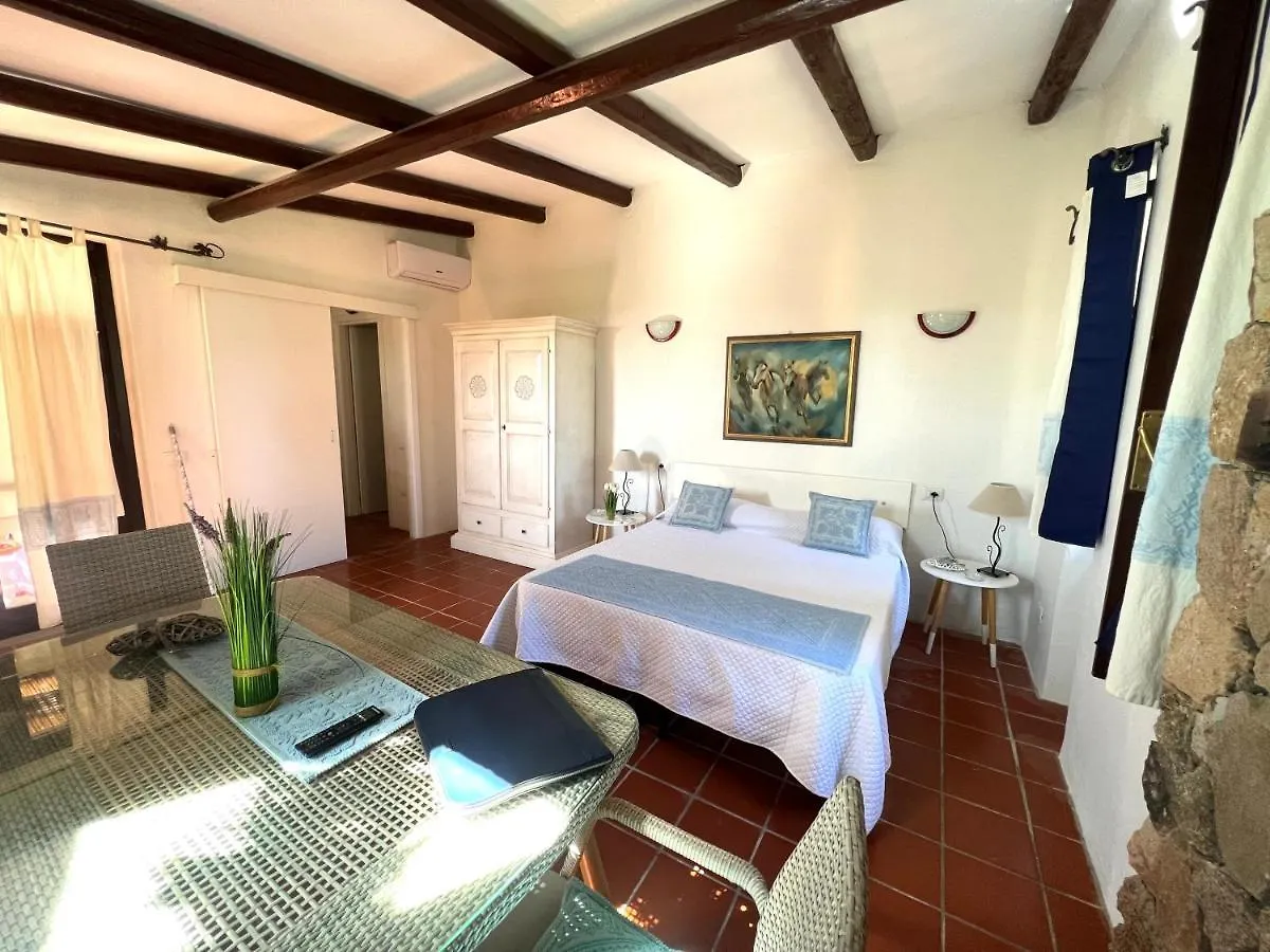 Guest house Antico Casale Del Poggio Hotel Capoterra